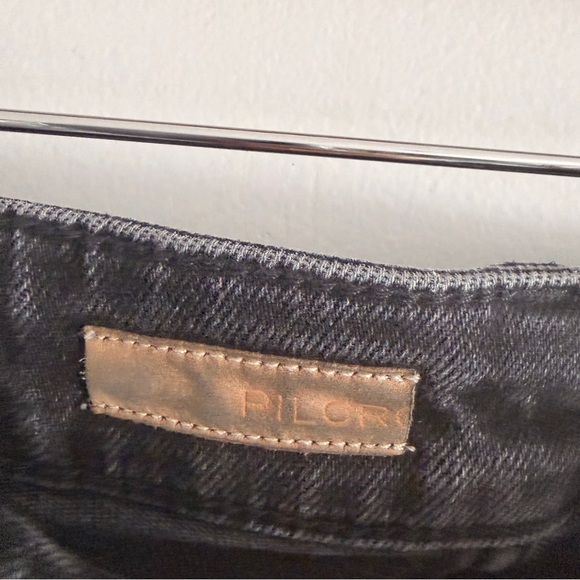 Pilcro Anthropologie 25 Petite Black Distressed Straight Leg Ankle Jeans - Picture 5 of 7